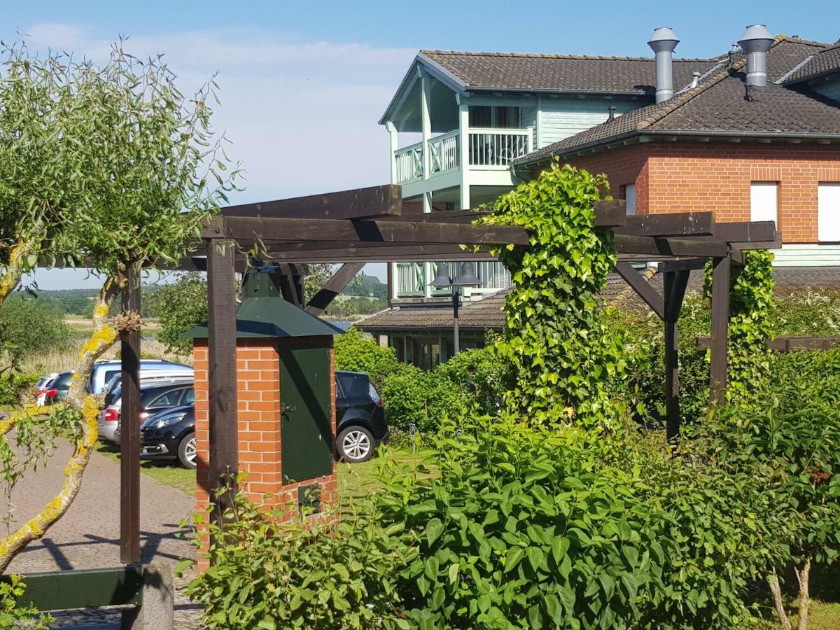 Ferienwohnung 4 Im Haus Am See Mit Wintergarten Und Terrasse Seedorf  Exteriér fotografie